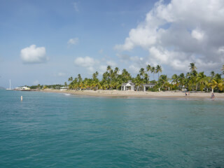 nevis-pinneys-beach-2010