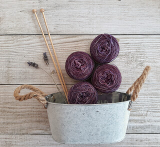 purple-yarns